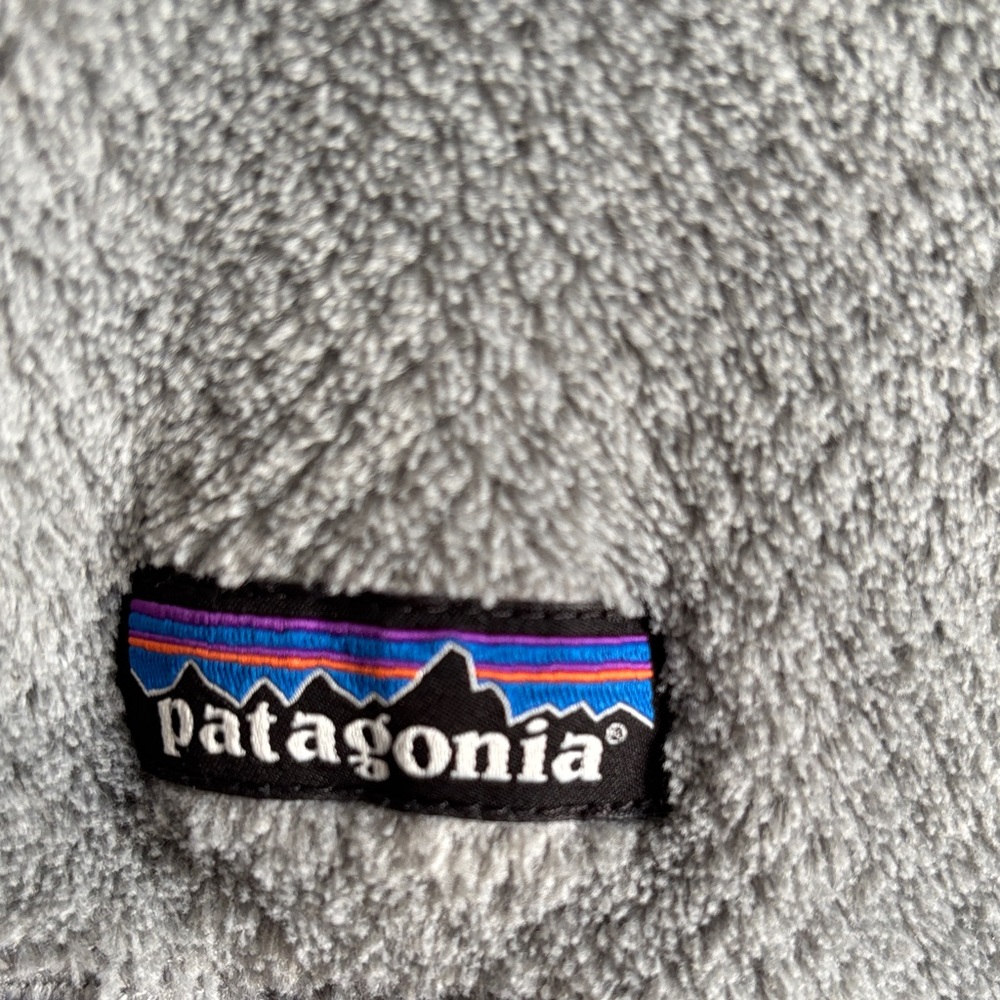 Patagonia Gray Fleece Zip-Up with Purple Trim - Picture 2 of 5
